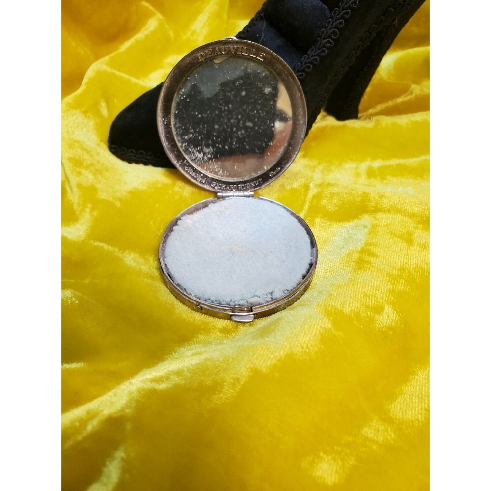 Vintage Deauville 2in Powder Compact